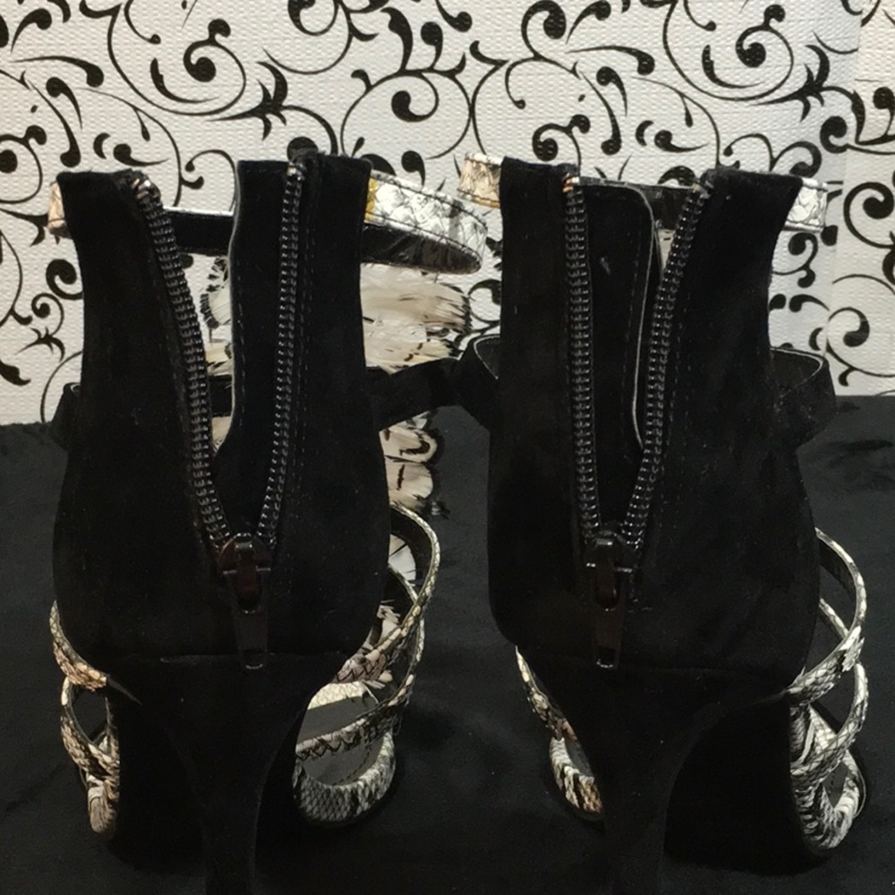 Shoe Republic LA Black Snake Embossed Feather Heel - Picture 5 of 5